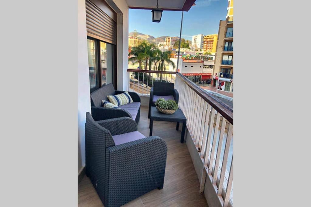 Coqueto Apartamento En Puerto Marina Con Piscina Benalmádena Dış mekan fotoğraf