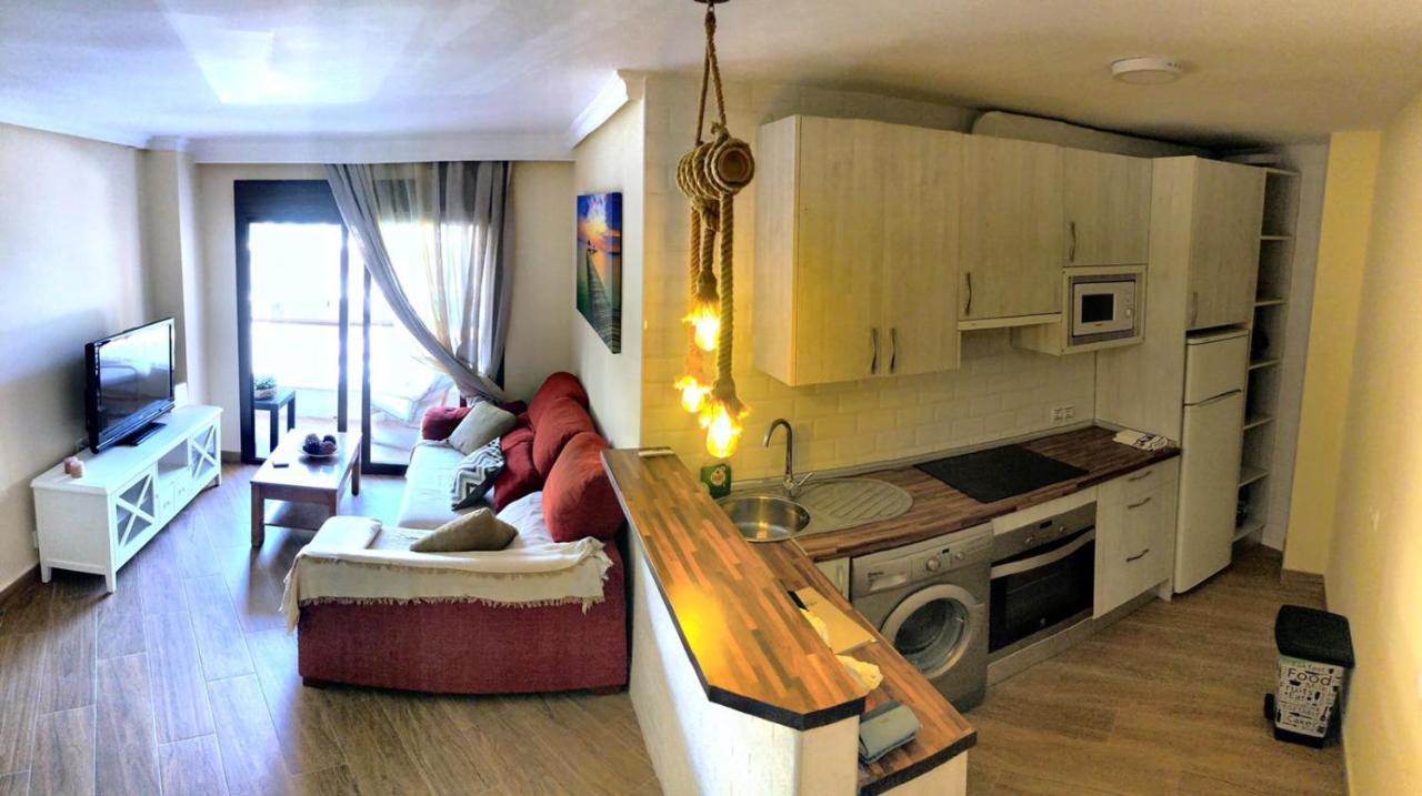 Coqueto Apartamento En Puerto Marina Con Piscina Benalmádena Dış mekan fotoğraf